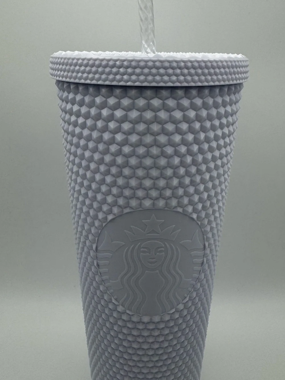 Starbucks 2024 White Studded Venti 24 oz Cold Cup Tumbler NEW